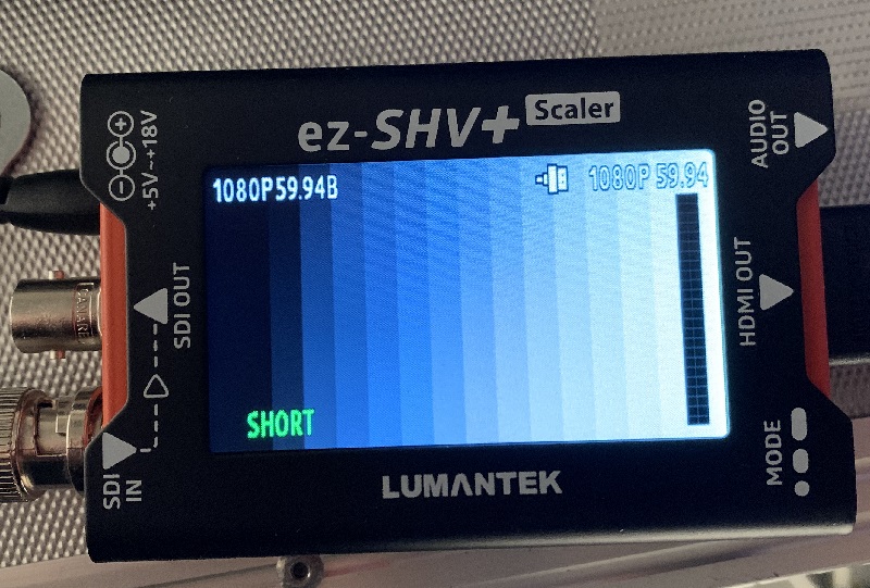 Lumantek ez-SHV  SDI to HDMI コンバータ ディスプレイ付き